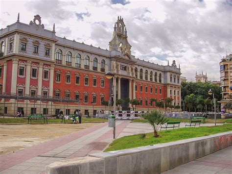 Edificio de la Universidad de Murcia en los años 20