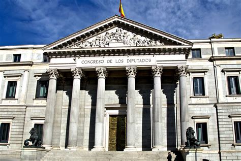 Edificio del Congreso de los Diputados en Madrid durante la Segunda República