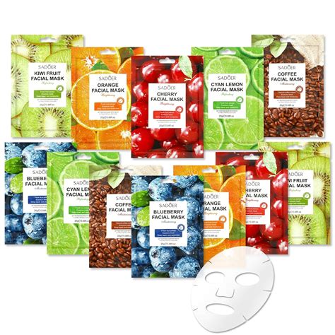 Una variedad de mascarillas faciales