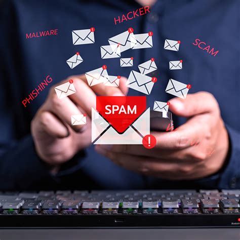 Infografía que compara diferentes tipos de filtros de spam y sus métodos de operación.