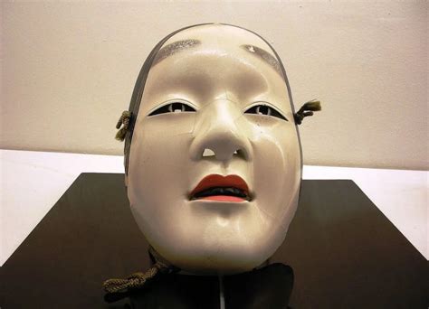 Máscara de teatro Noh japonesa
