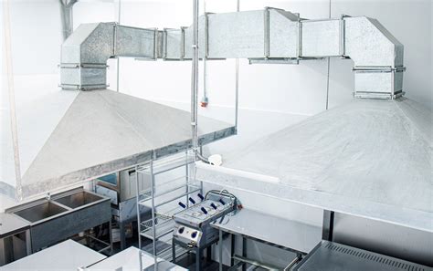 Laboratorio dental con sistema de extracción de humos