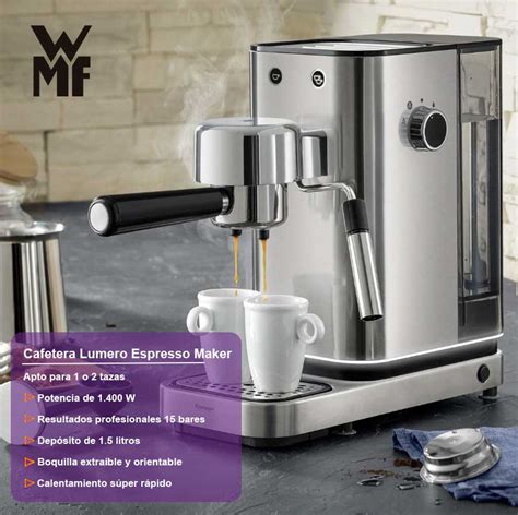 Diseño elegante de cafetera WMF