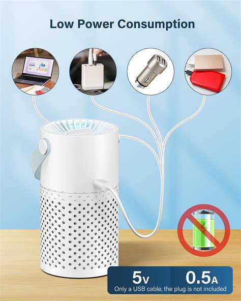 Mini purificador de aire USB conectado a un portátil