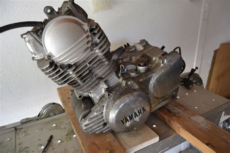 Yamaha SR250 motor