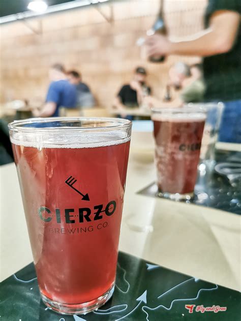 Variedad de cervezas artesanas de Cierzo Brewing Co.