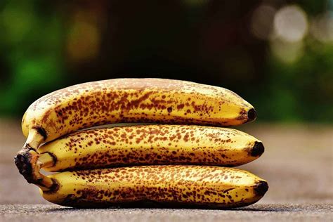 Plátanos maduros y listos para batir