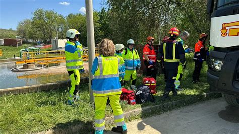 Joven trabajador fallecido en una depuradora