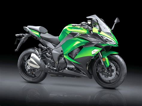 Kawasaki Z1000SX en carretera