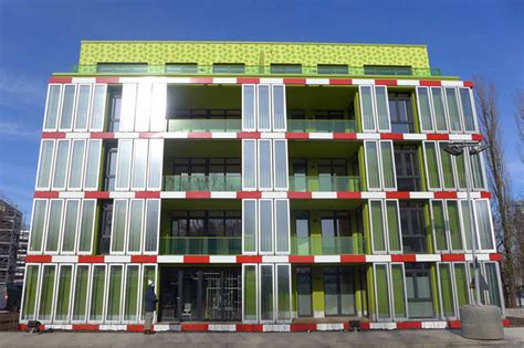 Edificio BIQ House en Hamburgo con fachada de algas