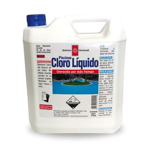 Botella de cloro para piscinas y líquido de frenos